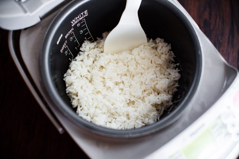 Instant Pot Congee / Rice Porridge made with Cooked Rice Recipe FOOD